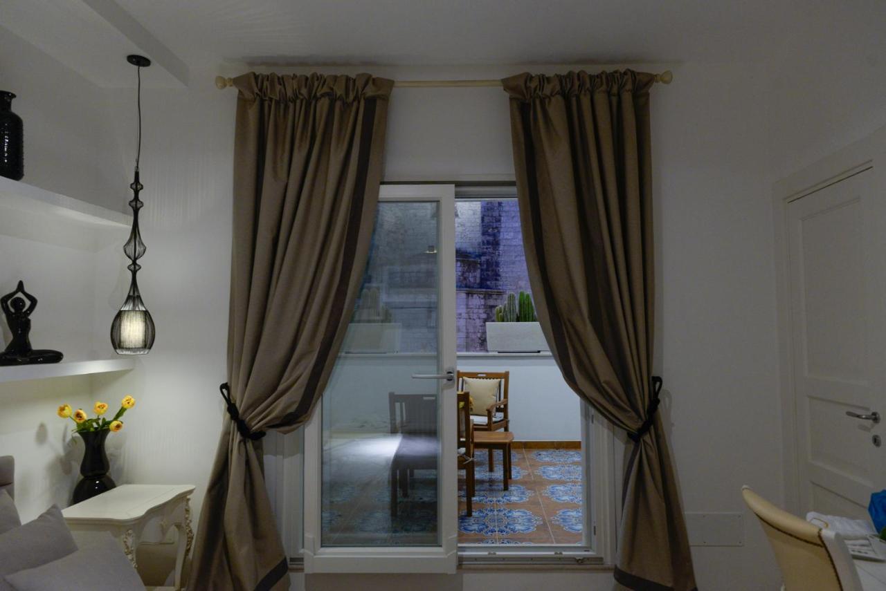 Mare Versus Luxury Suites Barletta Exteriör bild