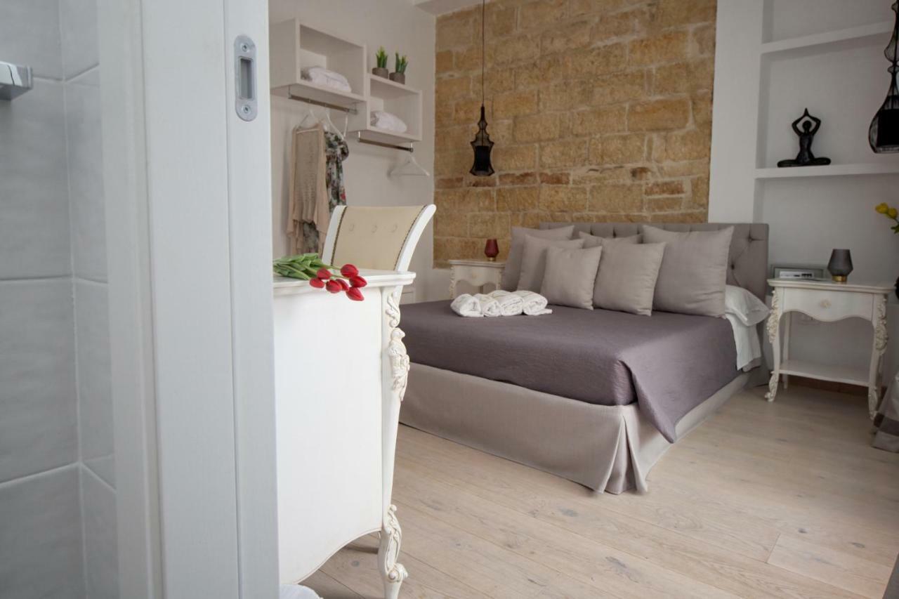 Mare Versus Luxury Suites Barletta Exteriör bild